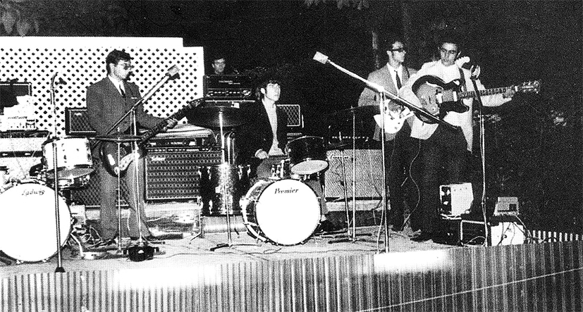 Los Cobra
